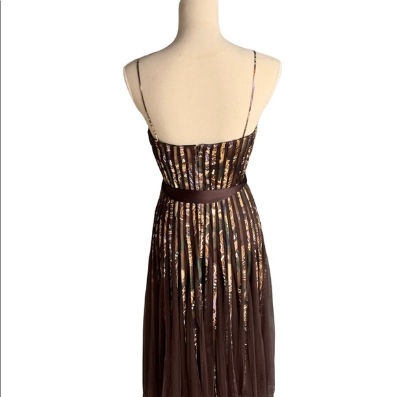 Js collection dress - Picture 2 of 3